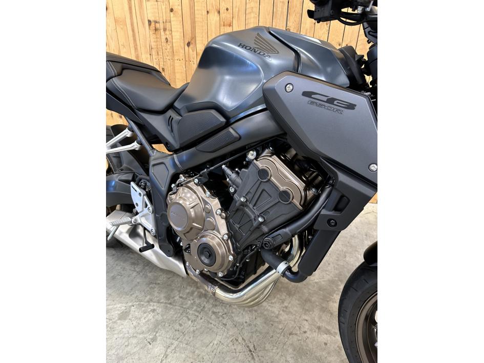 HONDA CB 650 R