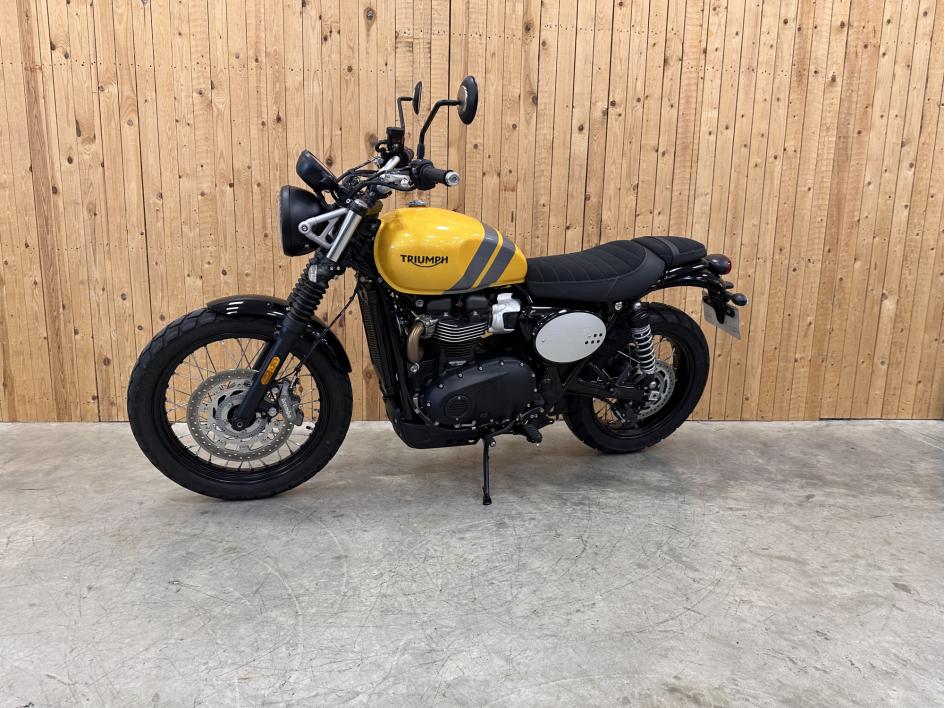 TRIUMPH SCRAMBLER 900
