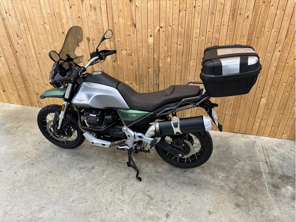 MOTO GUZZI V85 TT