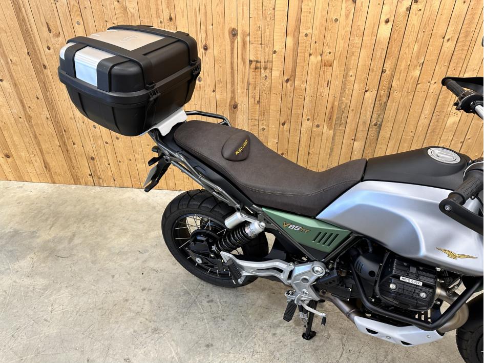 MOTO GUZZI V85 TT