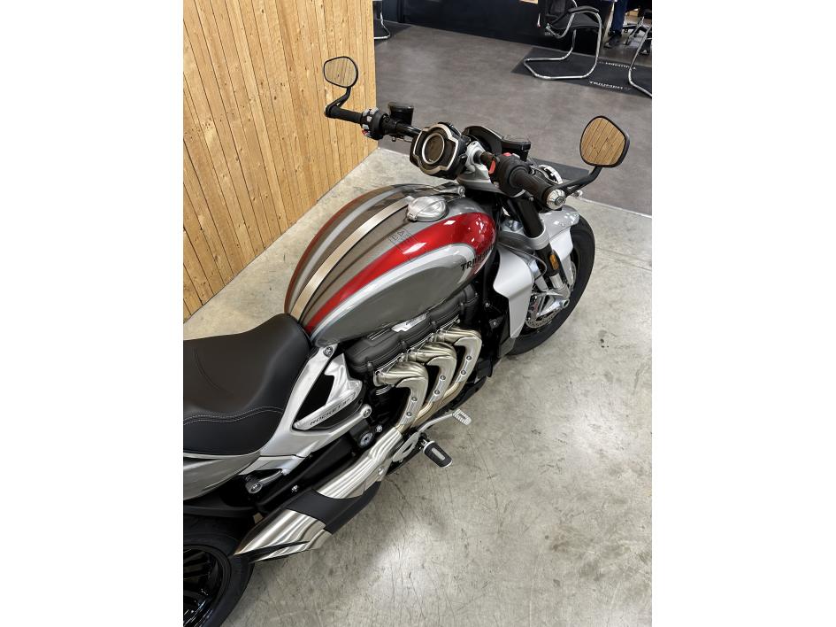 TRIUMPH ROCKET 3 R