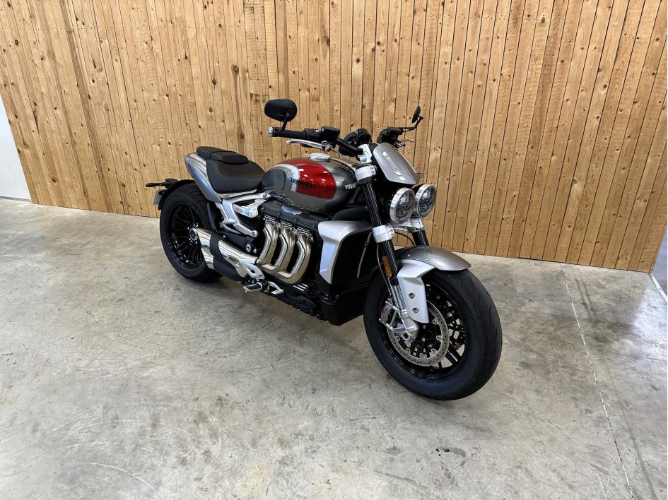 TRIUMPH ROCKET 3 R
