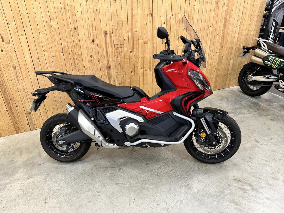 HONDA X-ADV 750