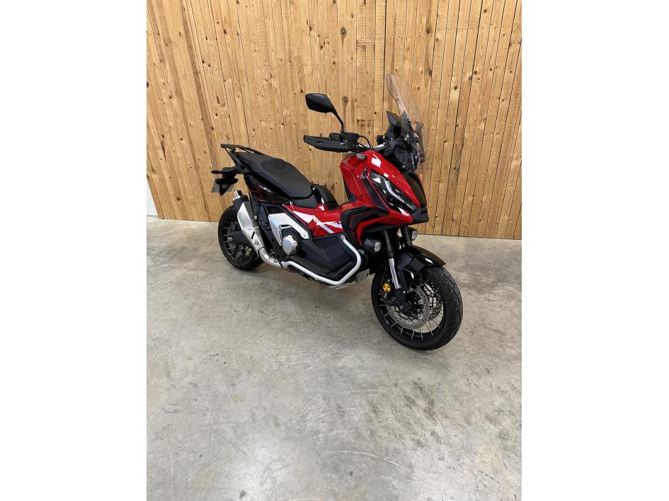 HONDA X-ADV 750