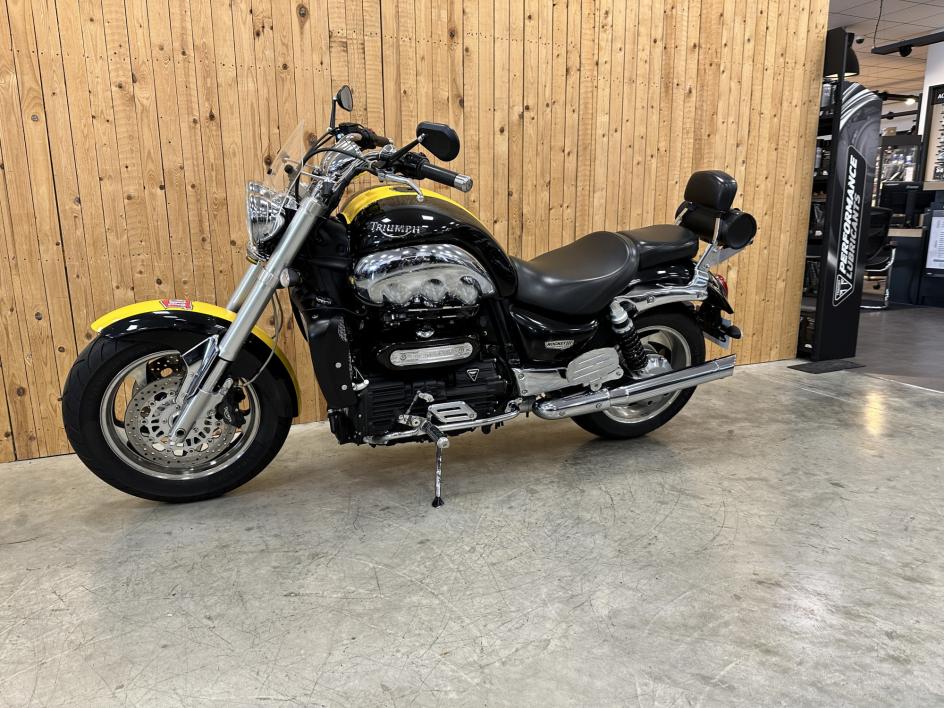 TRIUMPH Rocket III