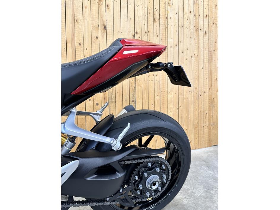 TRIUMPH SPEED TRIPLE 1200 RR