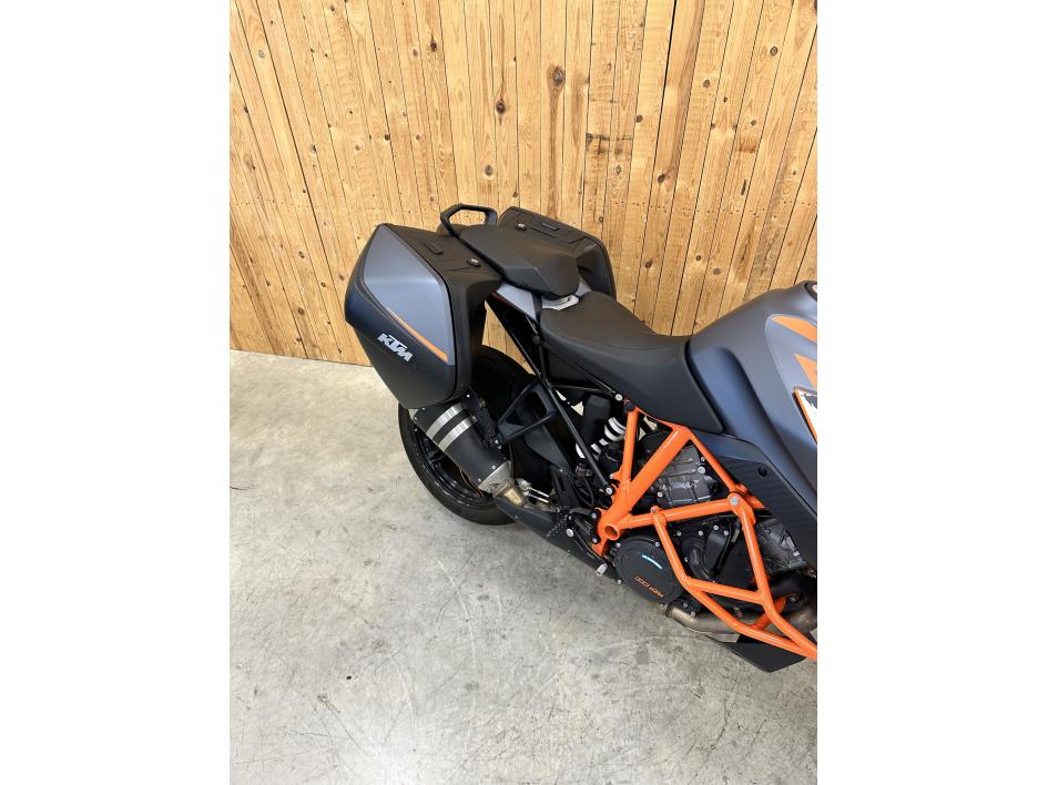 KTM 1290 SUPERDUKE GT