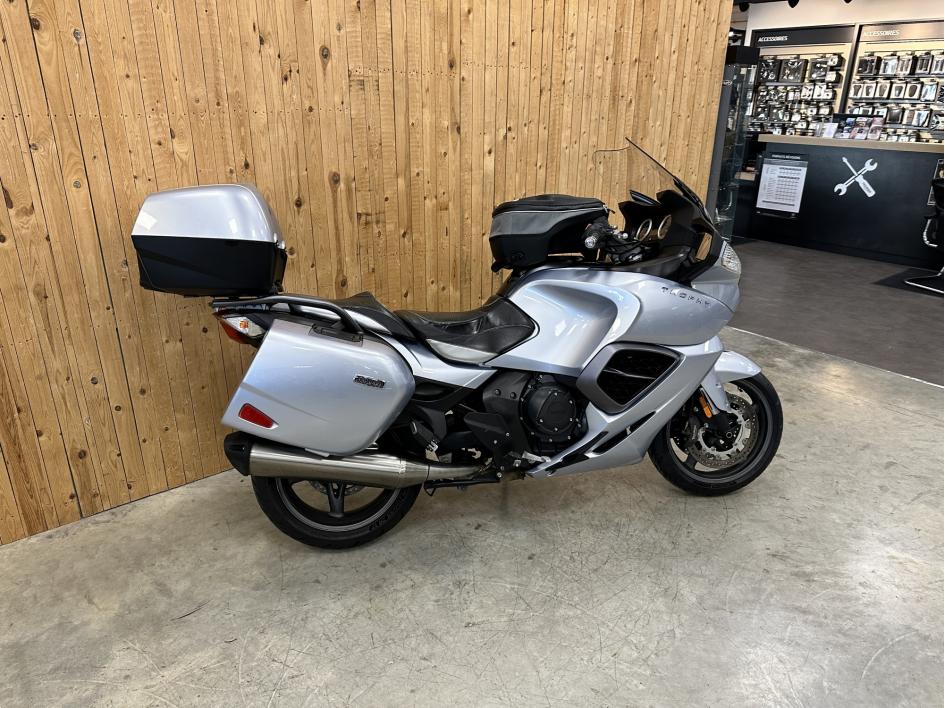 TRIUMPH TROPHY