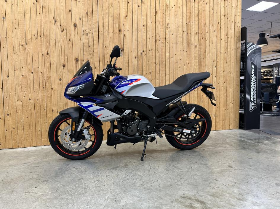 APRILIA TUONO 125 ABS