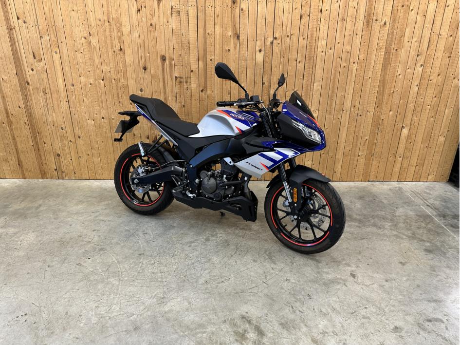 APRILIA TUONO 125 ABS
