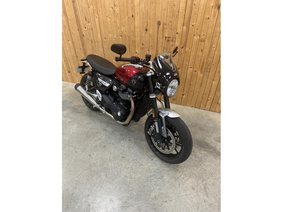 TRIUMPH SPEED TWIN 1200