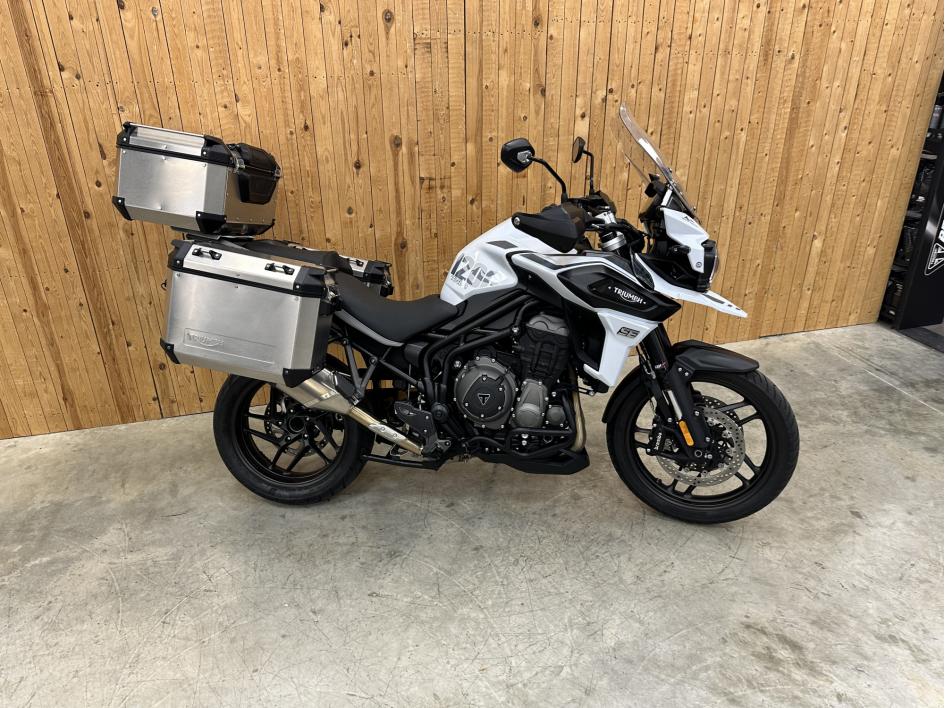 TRIUMPH TIGER 1200 ALPINE EDITION