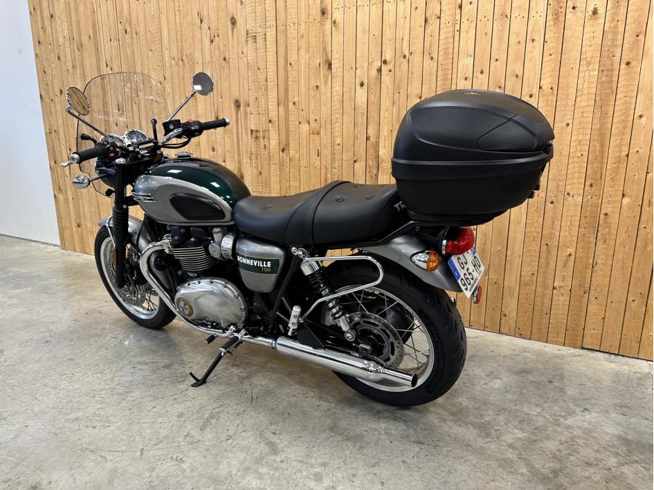 TRIUMPH Bonneville T120 GOLD LINE Edition