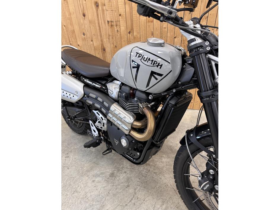 TRIUMPH SCRAMBLER 1200 X