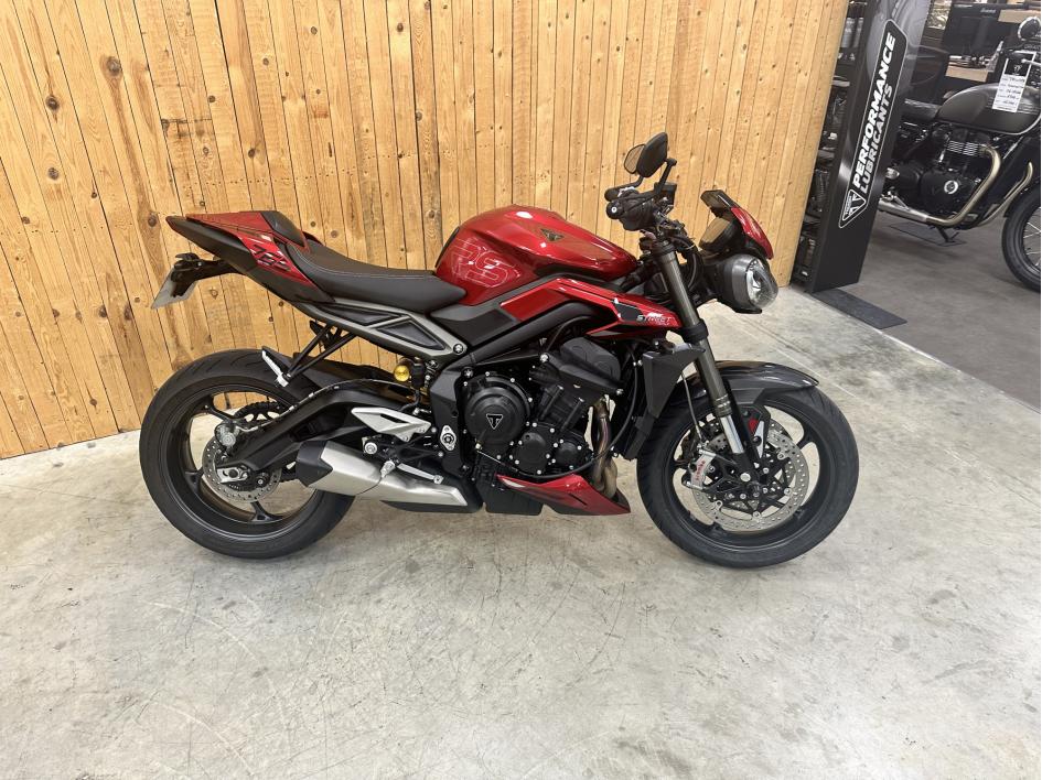 TRIUMPH STREET TRIPLE 765 RS