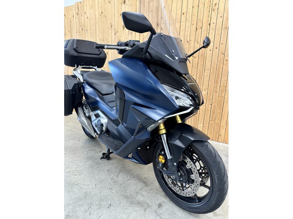 HONDA FORZA 750