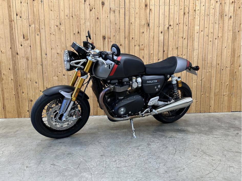 TRIUMPH THRUXTON 1200 RS
