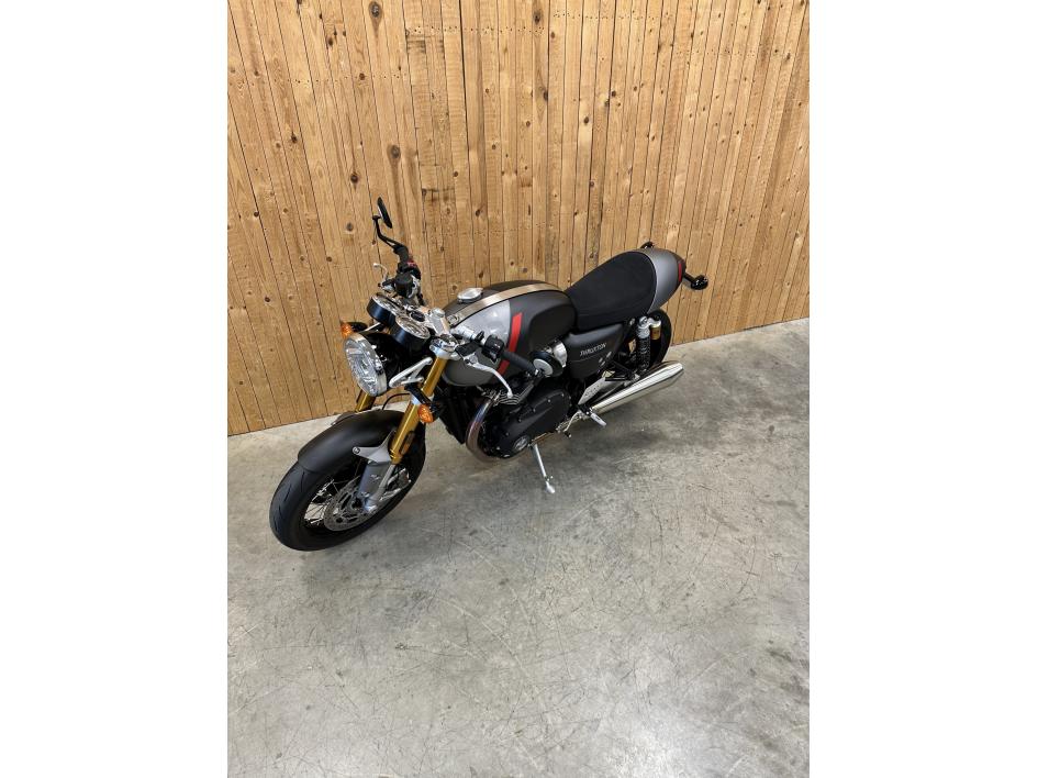 TRIUMPH THRUXTON 1200 RS