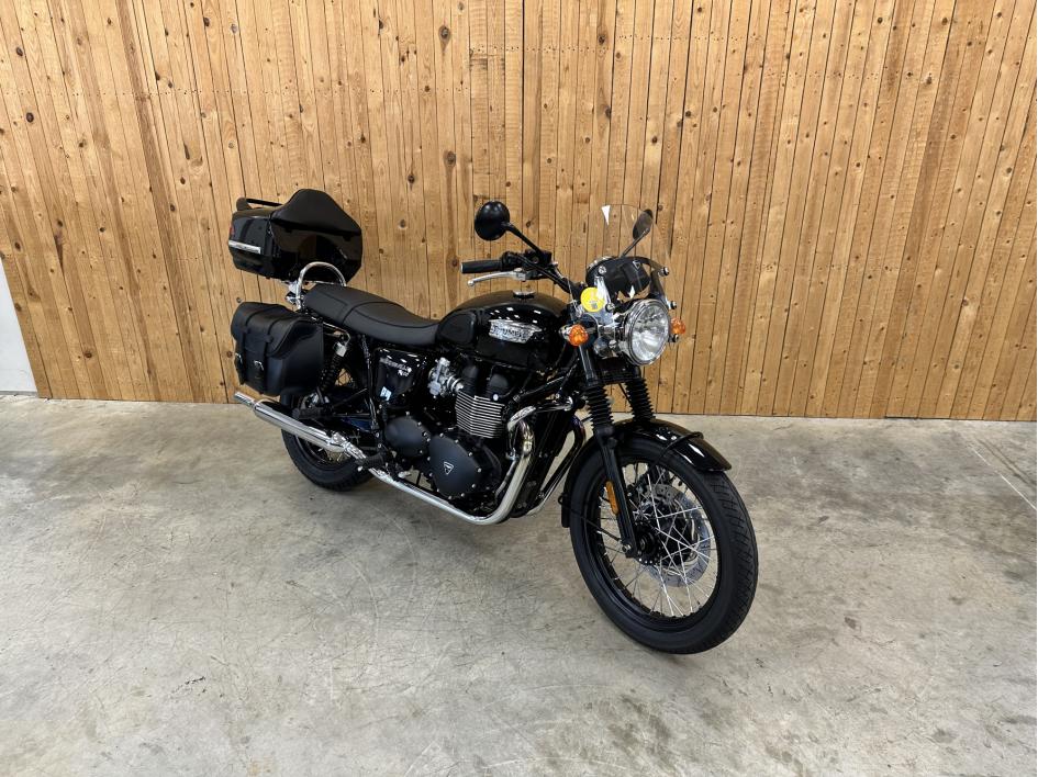 TRIUMPH Bonneville T100