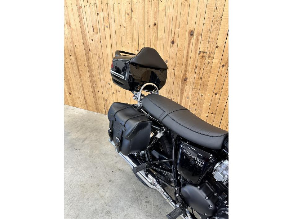 TRIUMPH Bonneville T100
