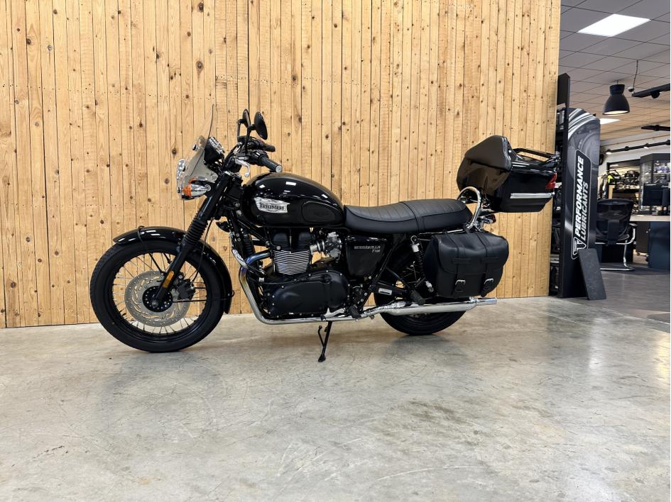 TRIUMPH Bonneville T100