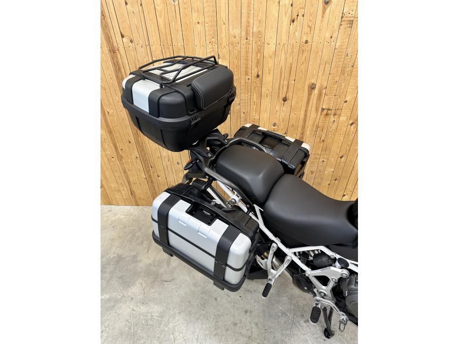 TRIUMPH TIGER 1200 RALLY EXPLORER