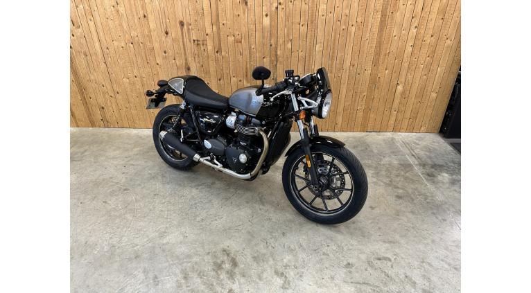 TRIUMPH STREET CUP