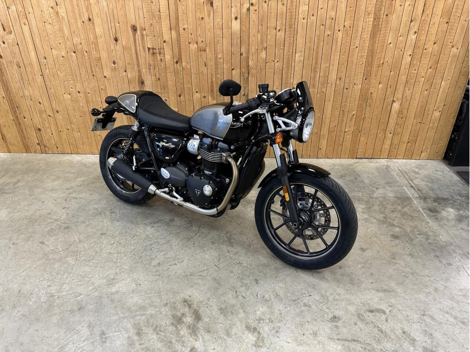 TRIUMPH STREET CUP