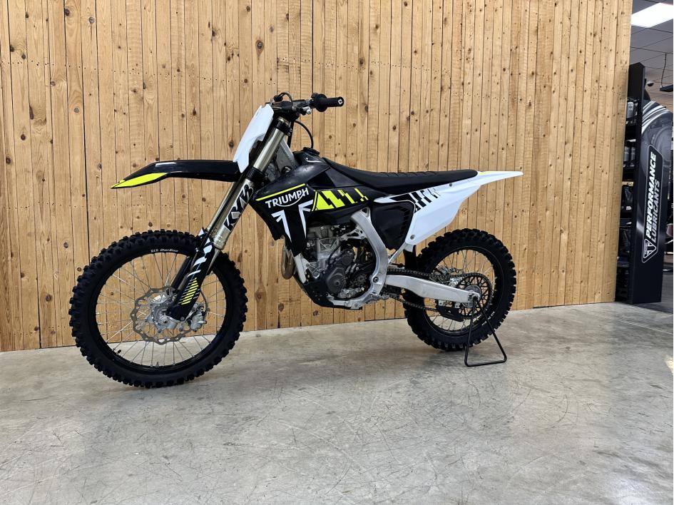 TRIUMPH TF 250-X