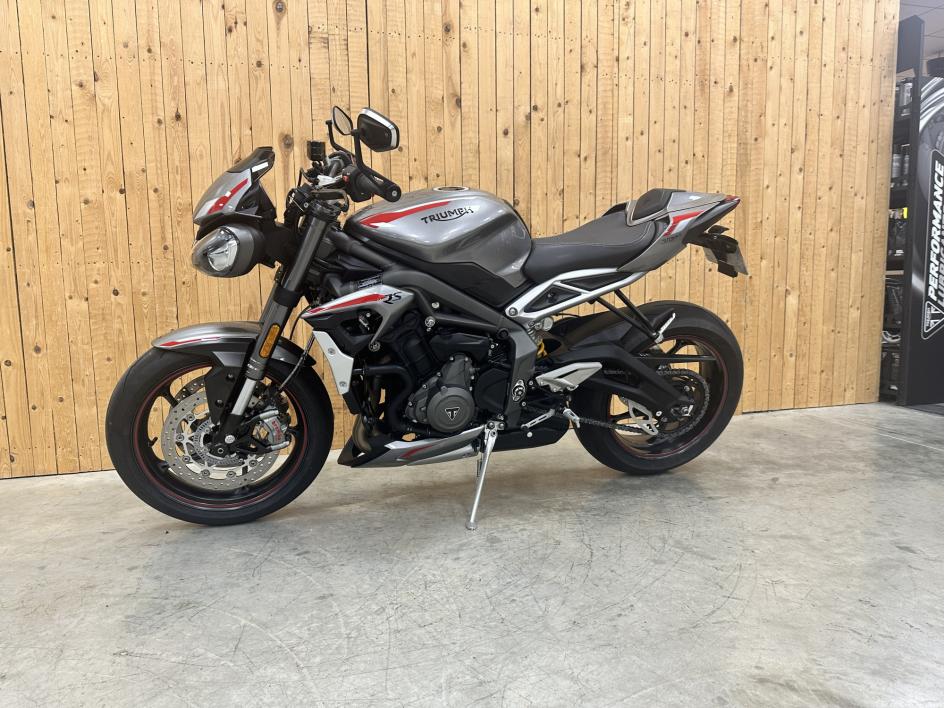 TRIUMPH STREET TRIPLE 765 RS