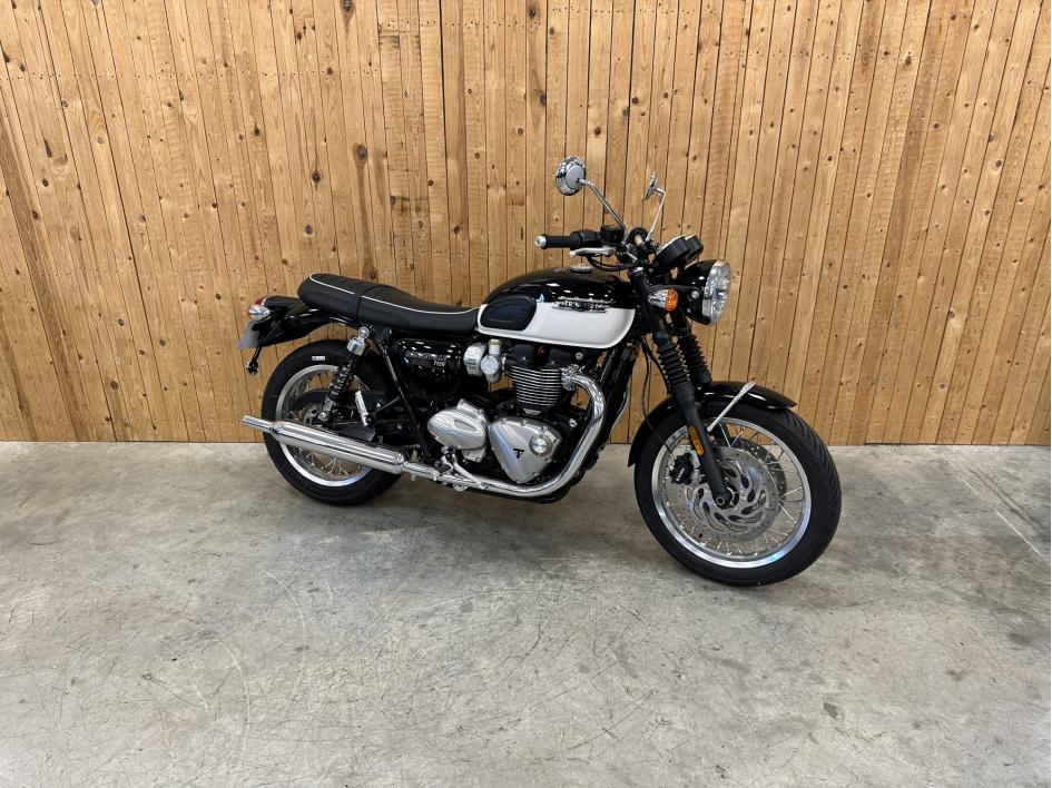 TRIUMPH BONNEVILLE T120