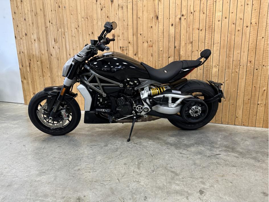 DUCATI X DIAVEL S BLACK