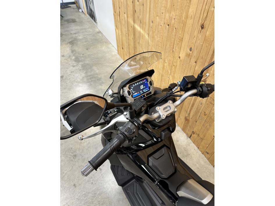 SCOOTER SYM ADX 125